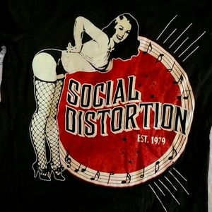 Social distortion band t shirt